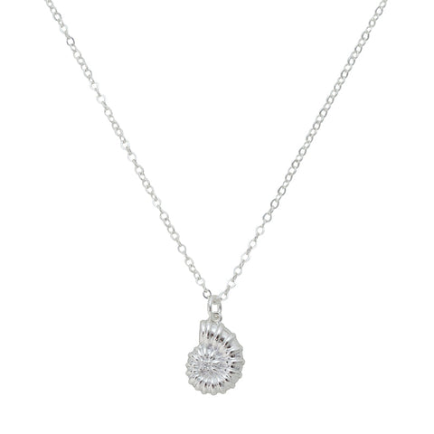 Ocean's Secret Necklace - EVRYJEWELS